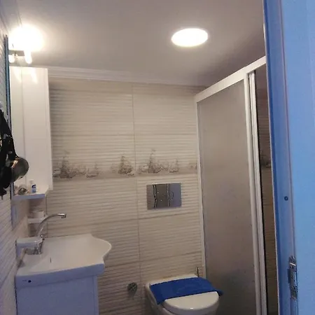 Uysal And Loft Seaside Апартаменты *