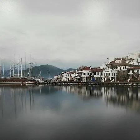 Апартаменты Uysal And Loft Seaside Мармарис